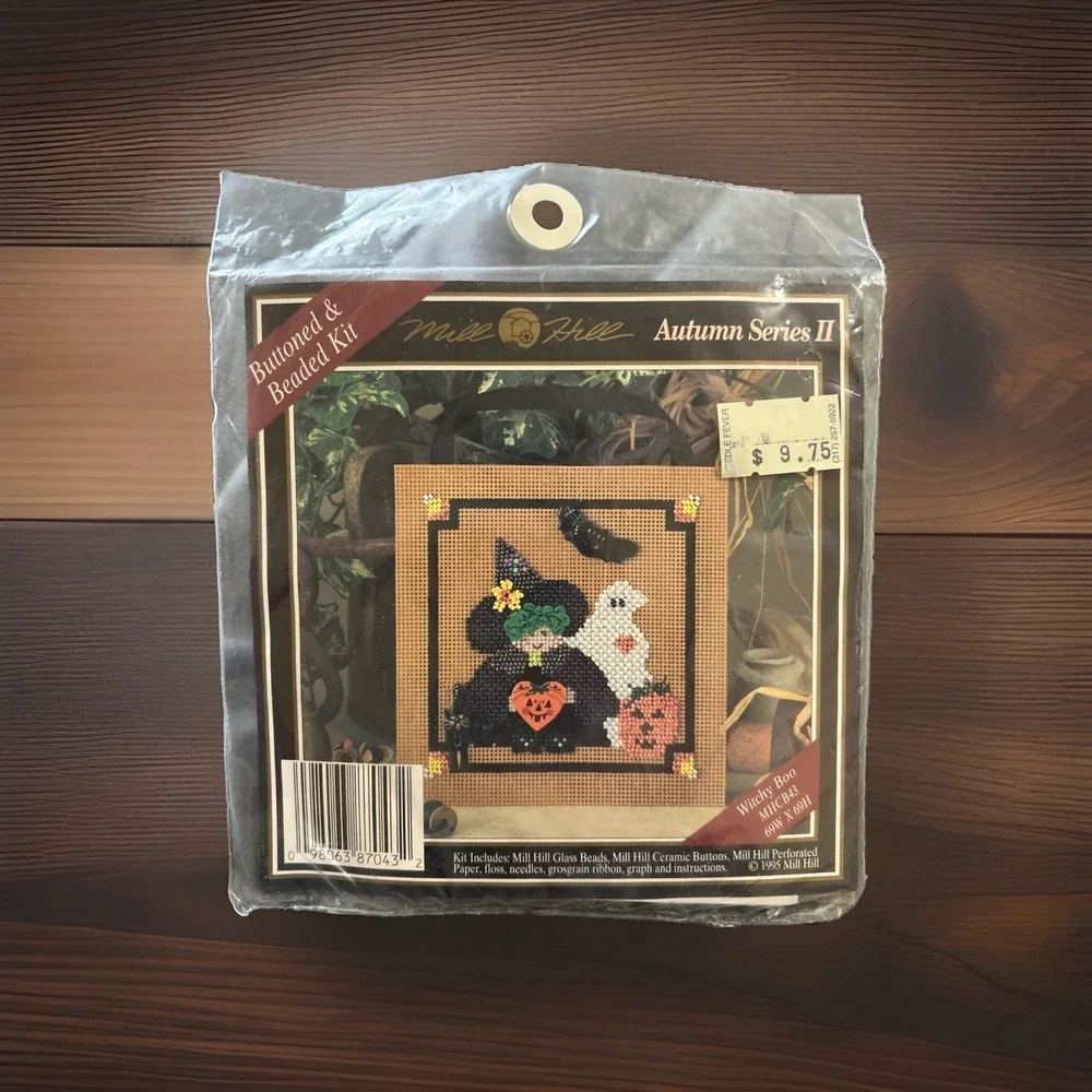 Mill Hill WITCHY BOO Buttoned & Beaded Kit 1995 Autumn Series 2 MHCB43 Halloween